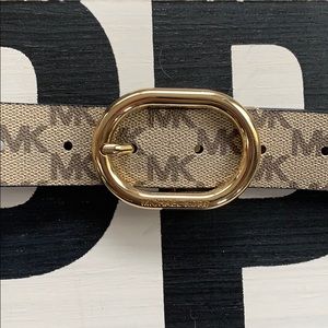 Michael Kors belt